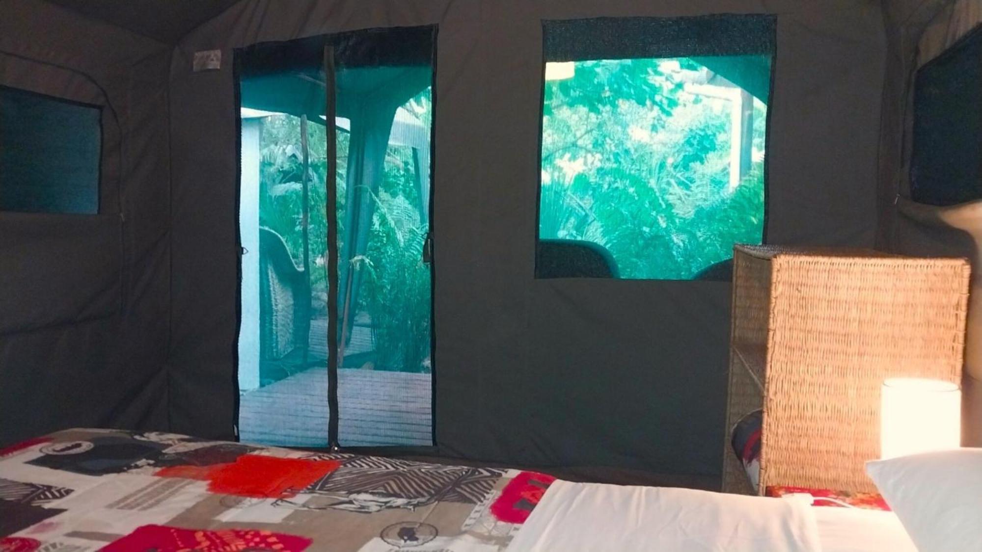 Devocean Eco Adventure Lodge Понта-ду-Оуро Номер фото